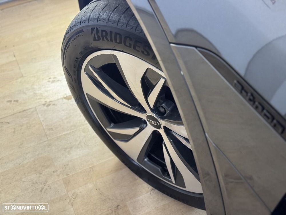 Audi Q8 e-Tron Sportback 50 quattro S line - 36