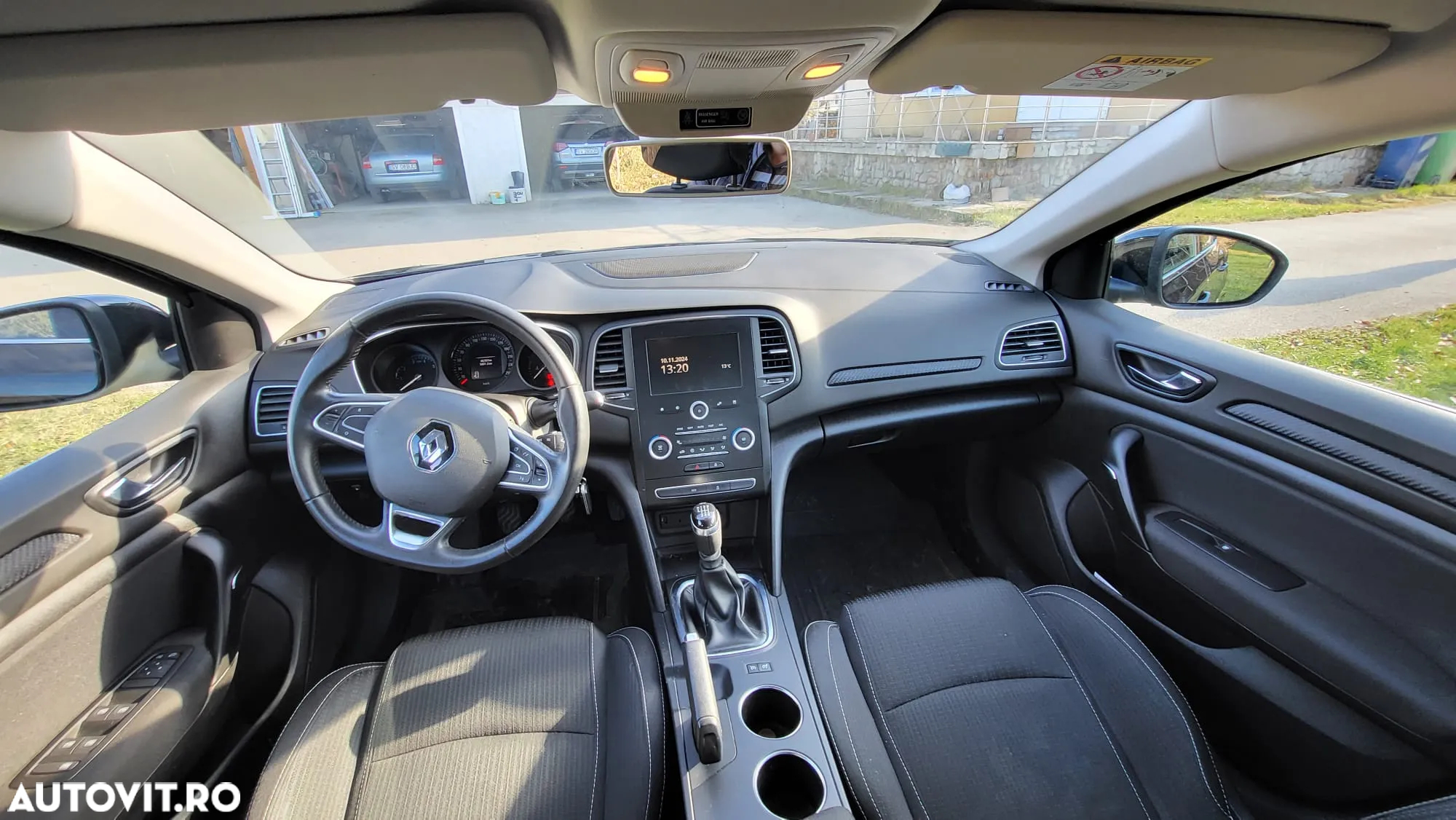Renault Megane ENERGY TCe Zen - 4