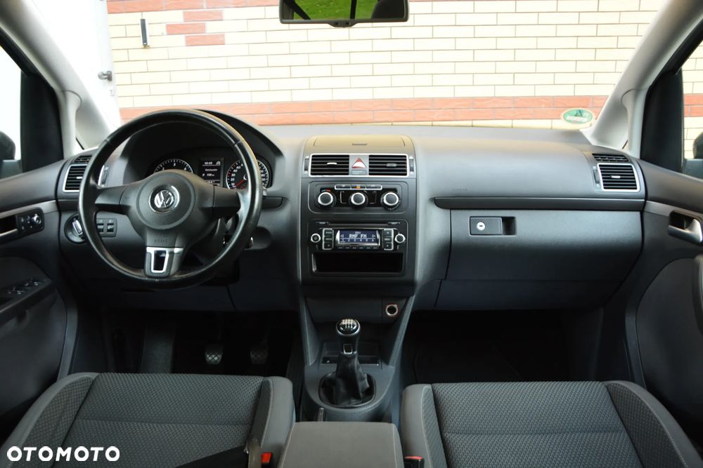 Volkswagen Touran 2.0 TDI DPF BlueMotion Technology Highline - 17