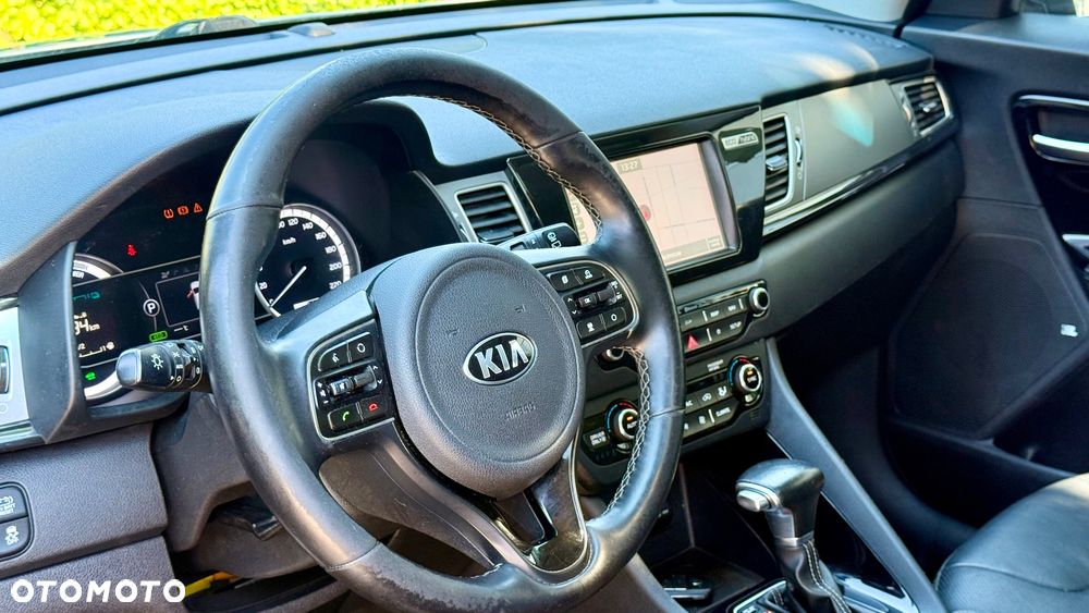 Kia Niro 1.6 GDI HEV 2WD OPF Edition 7 - 15
