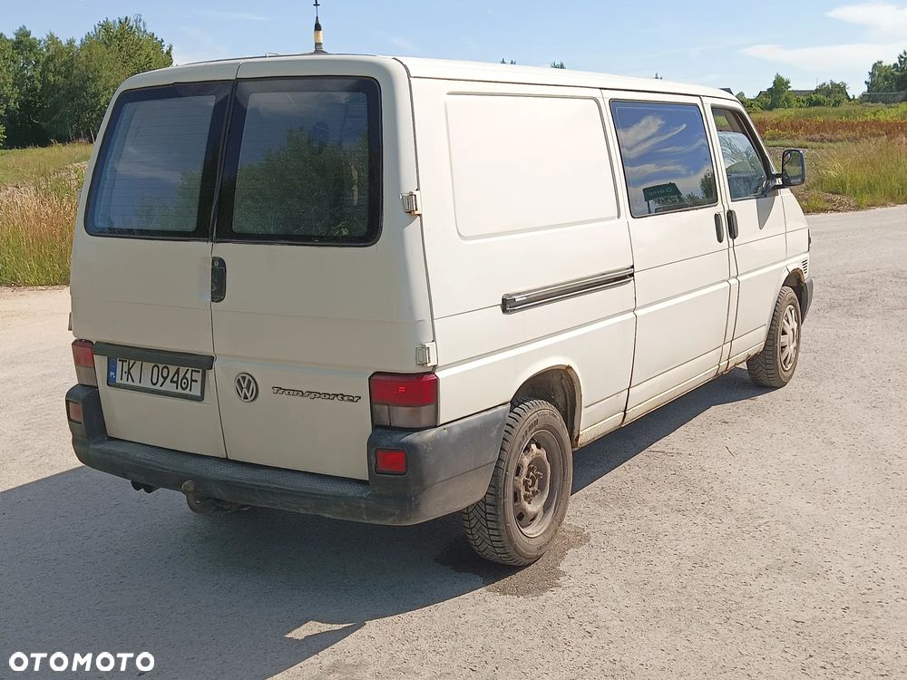 Volkswagen Transporter - 4