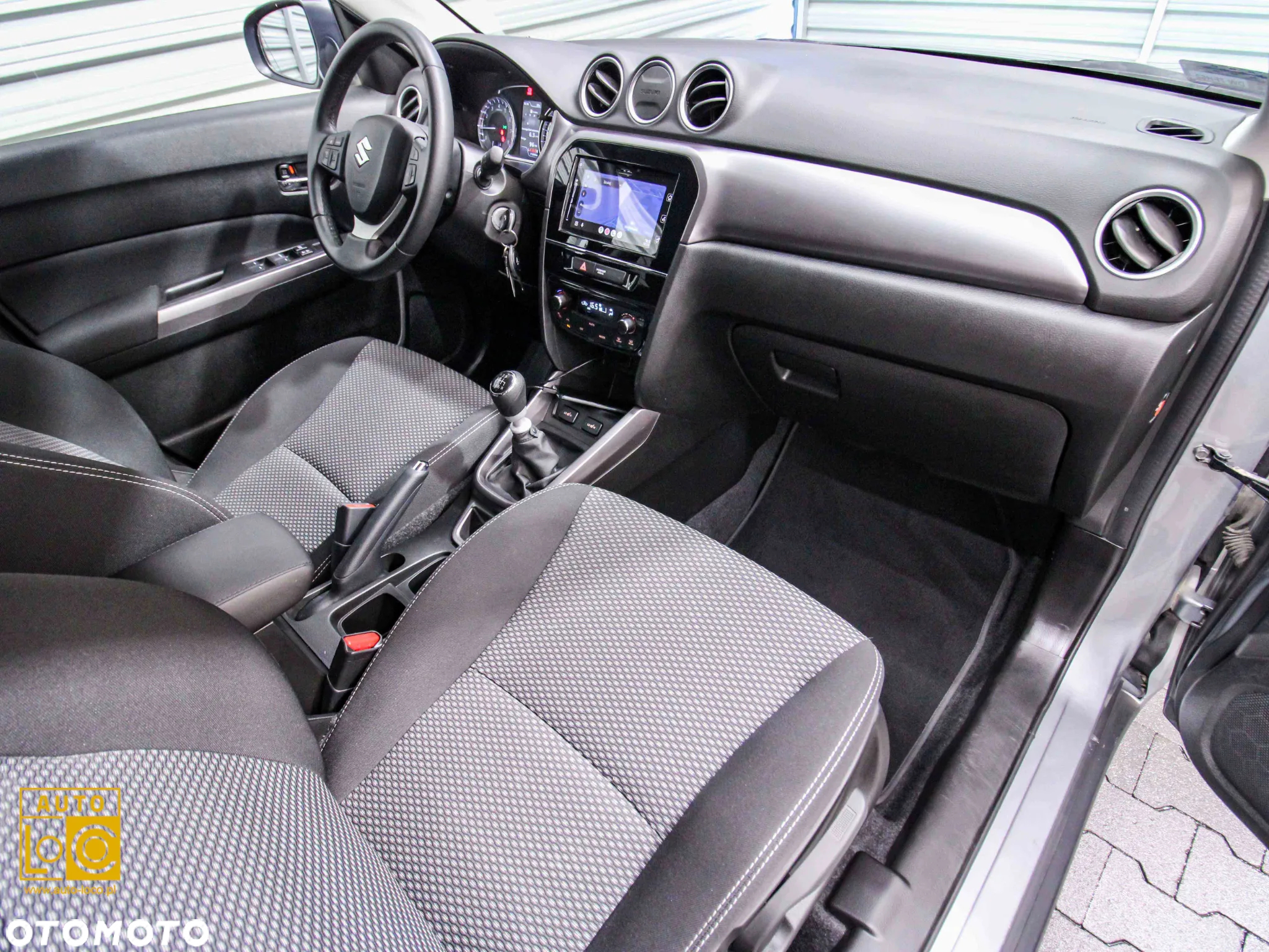 Suzuki Vitara 1.4 Boosterjet Premium 2WD - 9