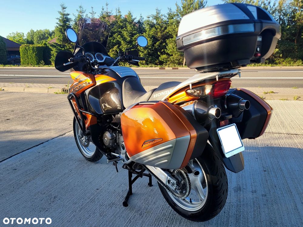 Honda XL - 3