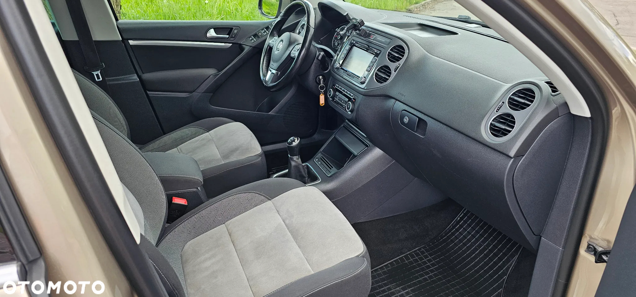 Volkswagen Tiguan - 25