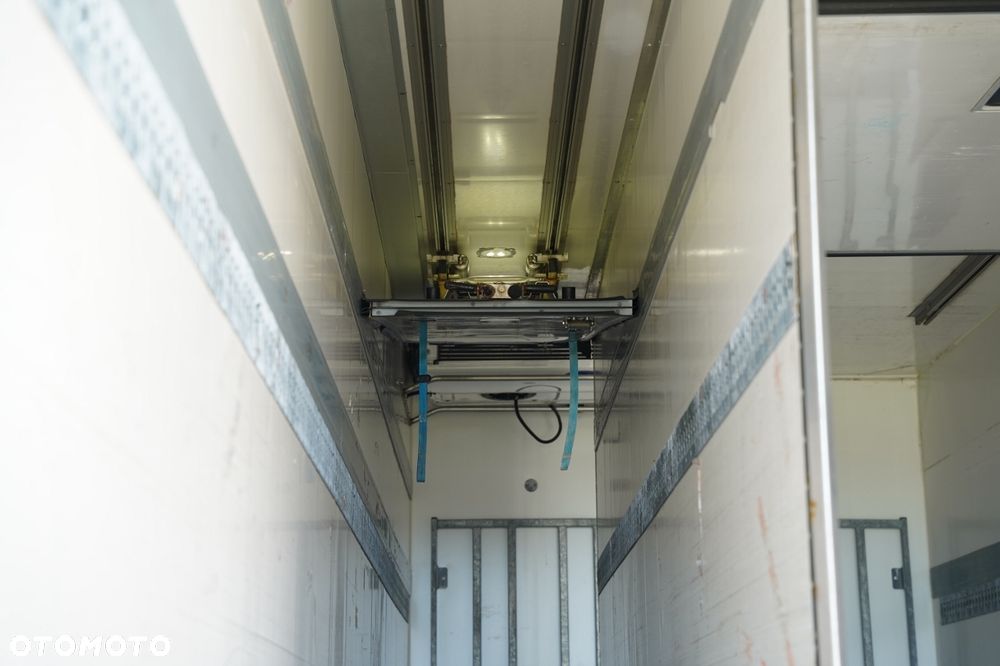 MAN FE 280 / 4x2 / CHŁODNIA / CARRIER SUPRA 1250 MT / MULTITEMPERATURA / WINDA DHOLLANDIA 2500 KG / EURO 6 - 22