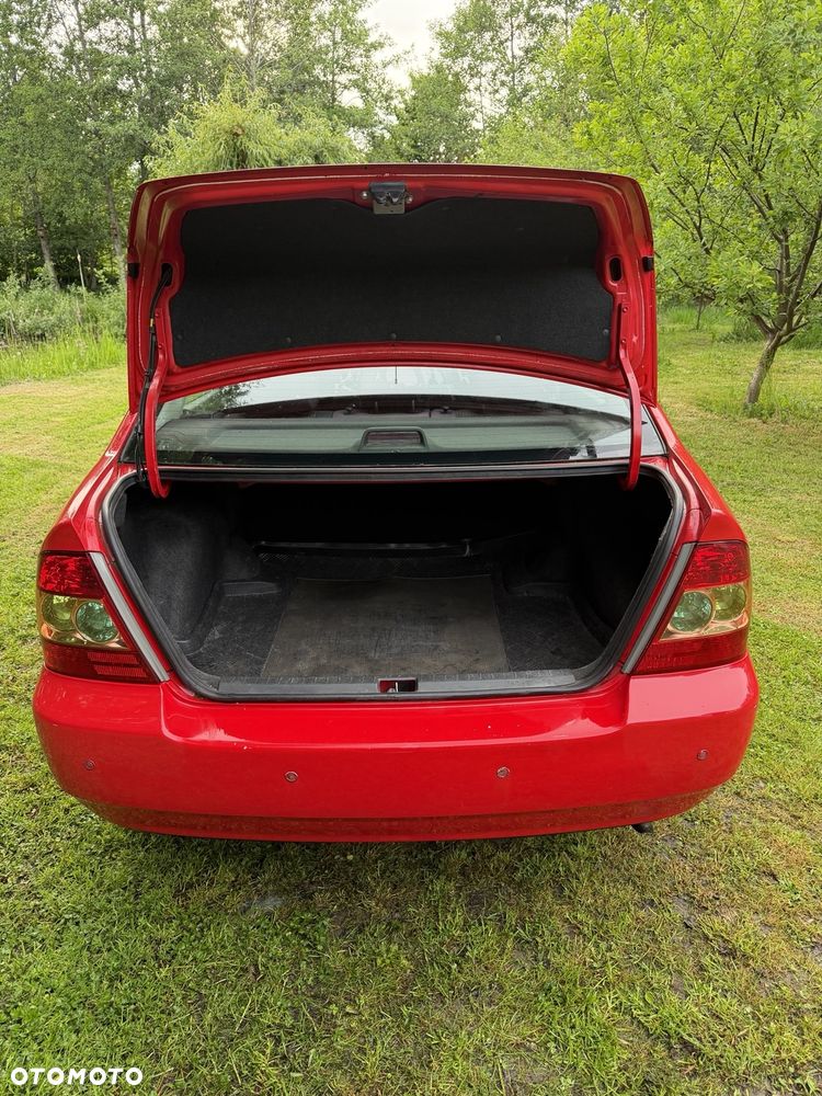 Toyota Corolla - 5