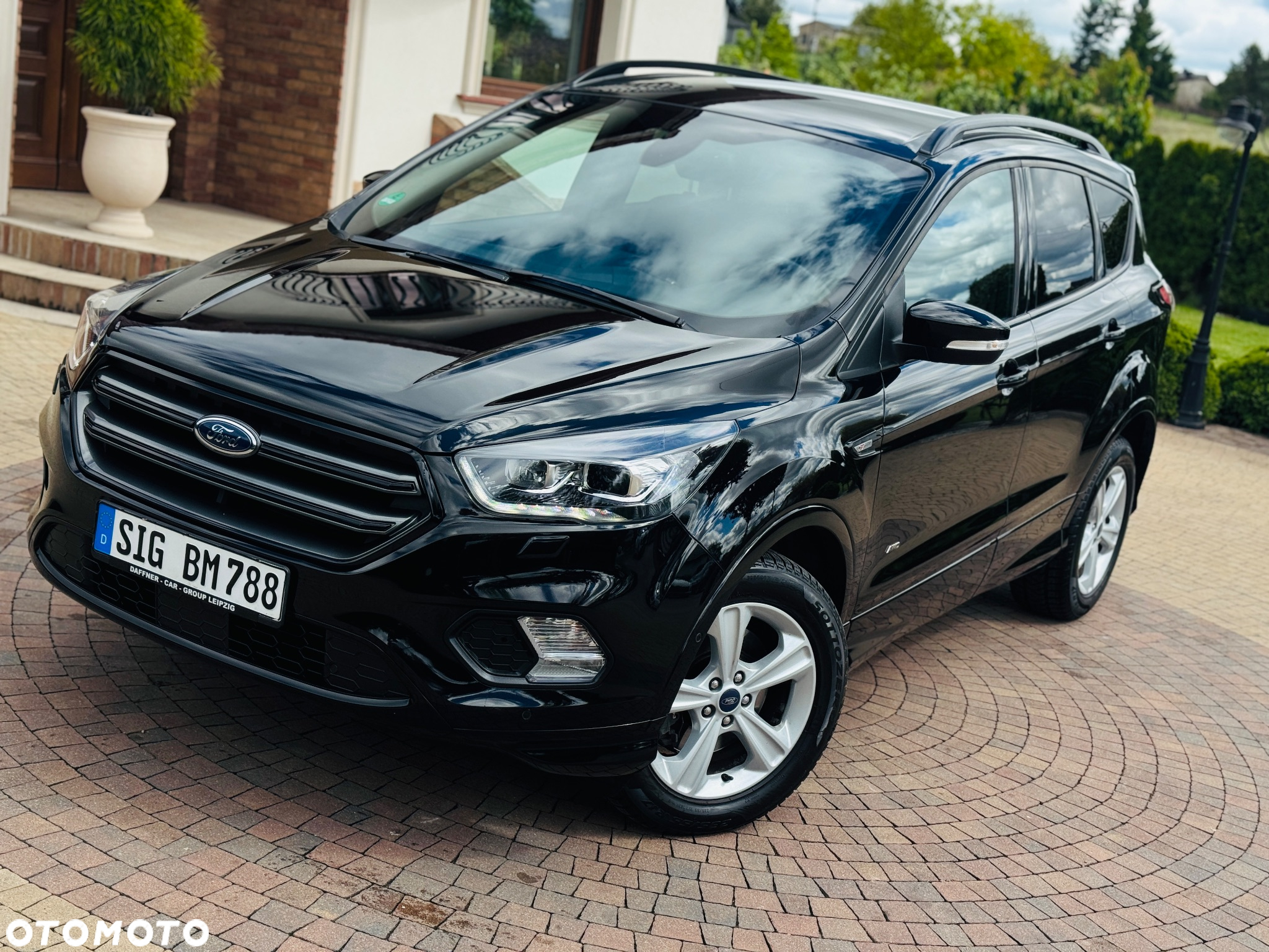 Ford Kuga 1.5 EcoBoost 4x4 ST-Line - 4