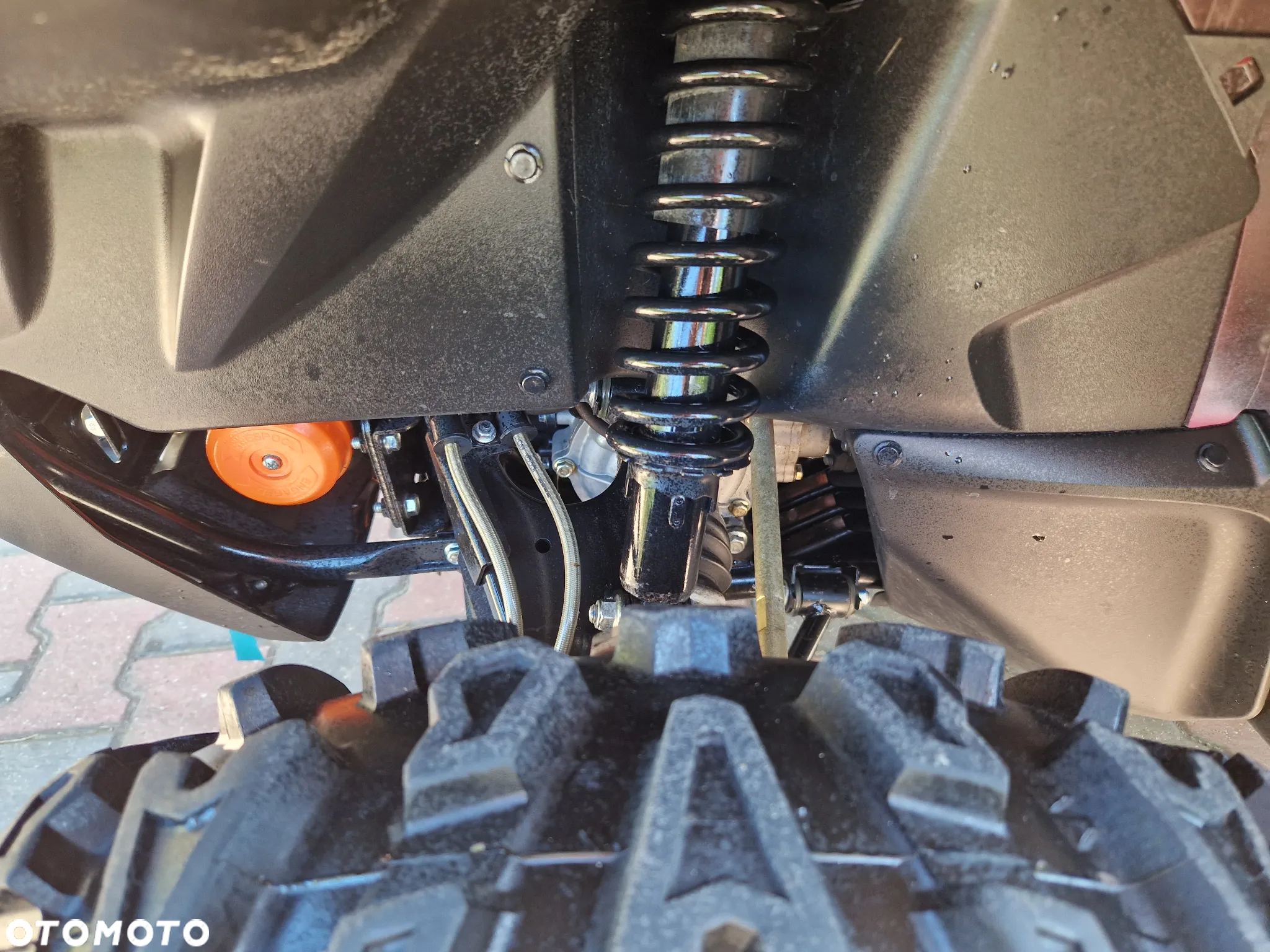 CFMoto 300NK - 26