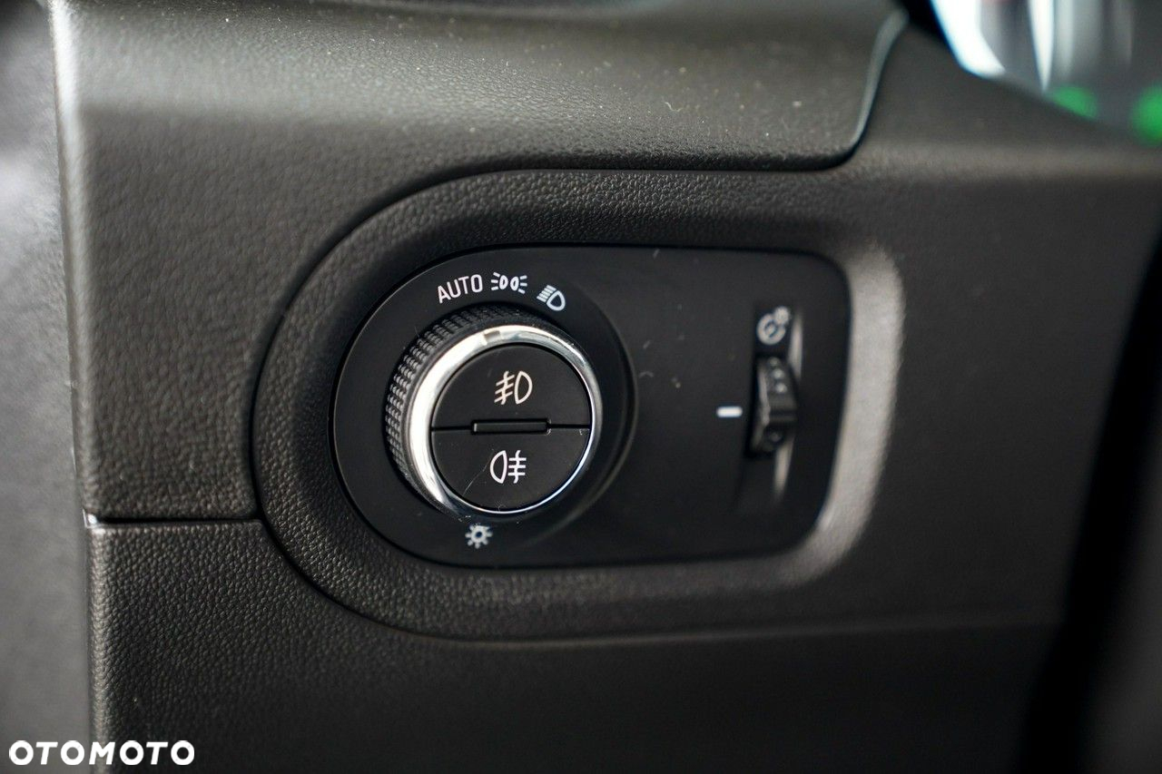 Opel Grandland X - 15