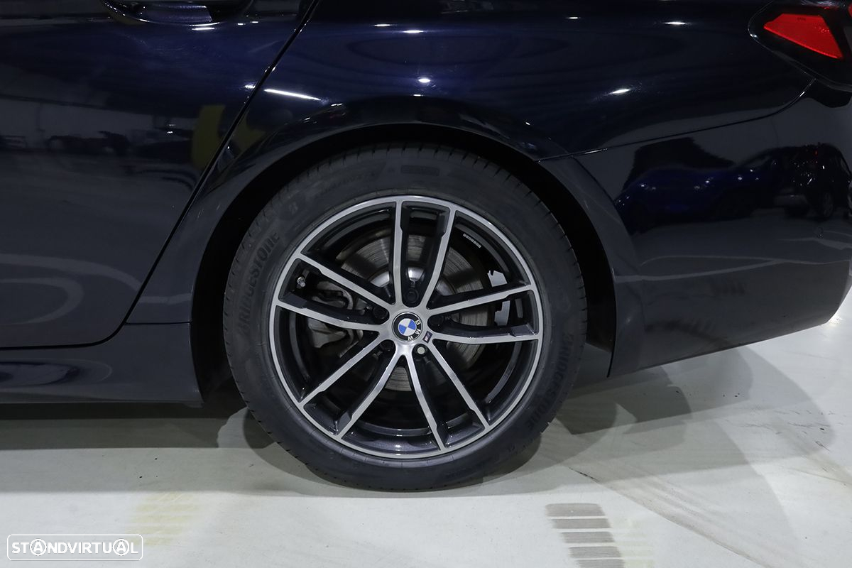BMW 520 - 5