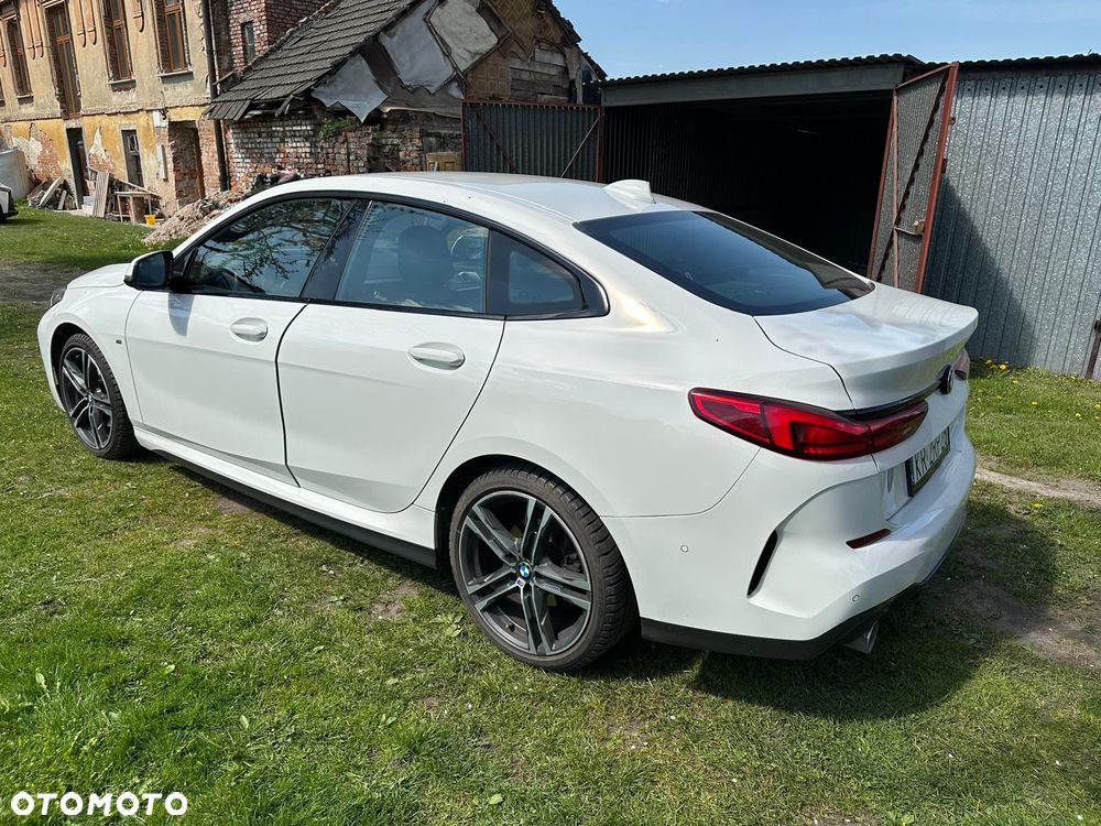 BMW Seria 2 218i M Sport - 4
