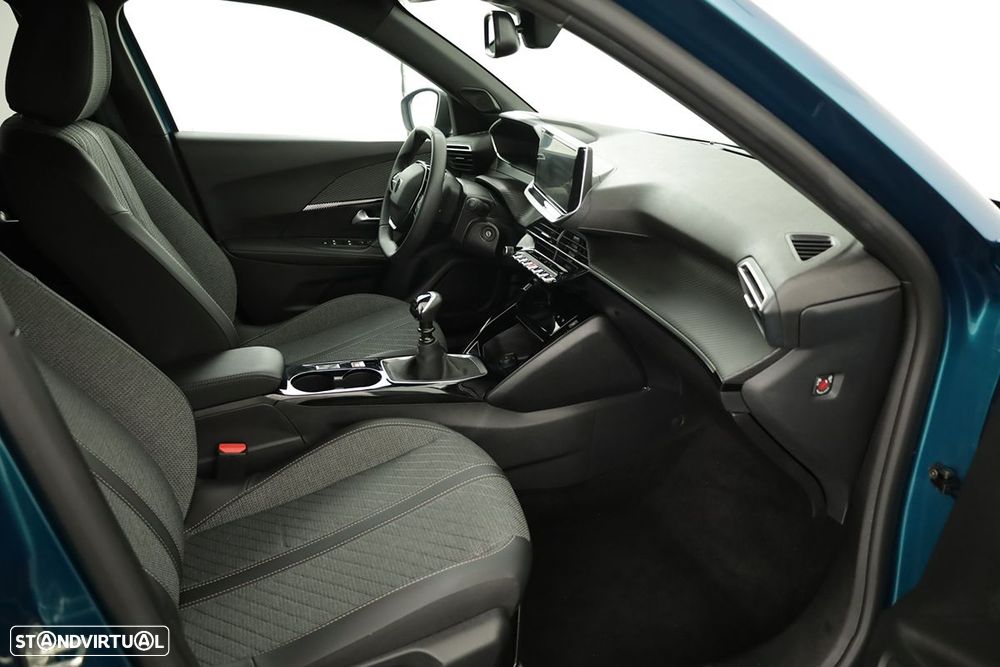 Peugeot 2008 1.2 Allure - 22