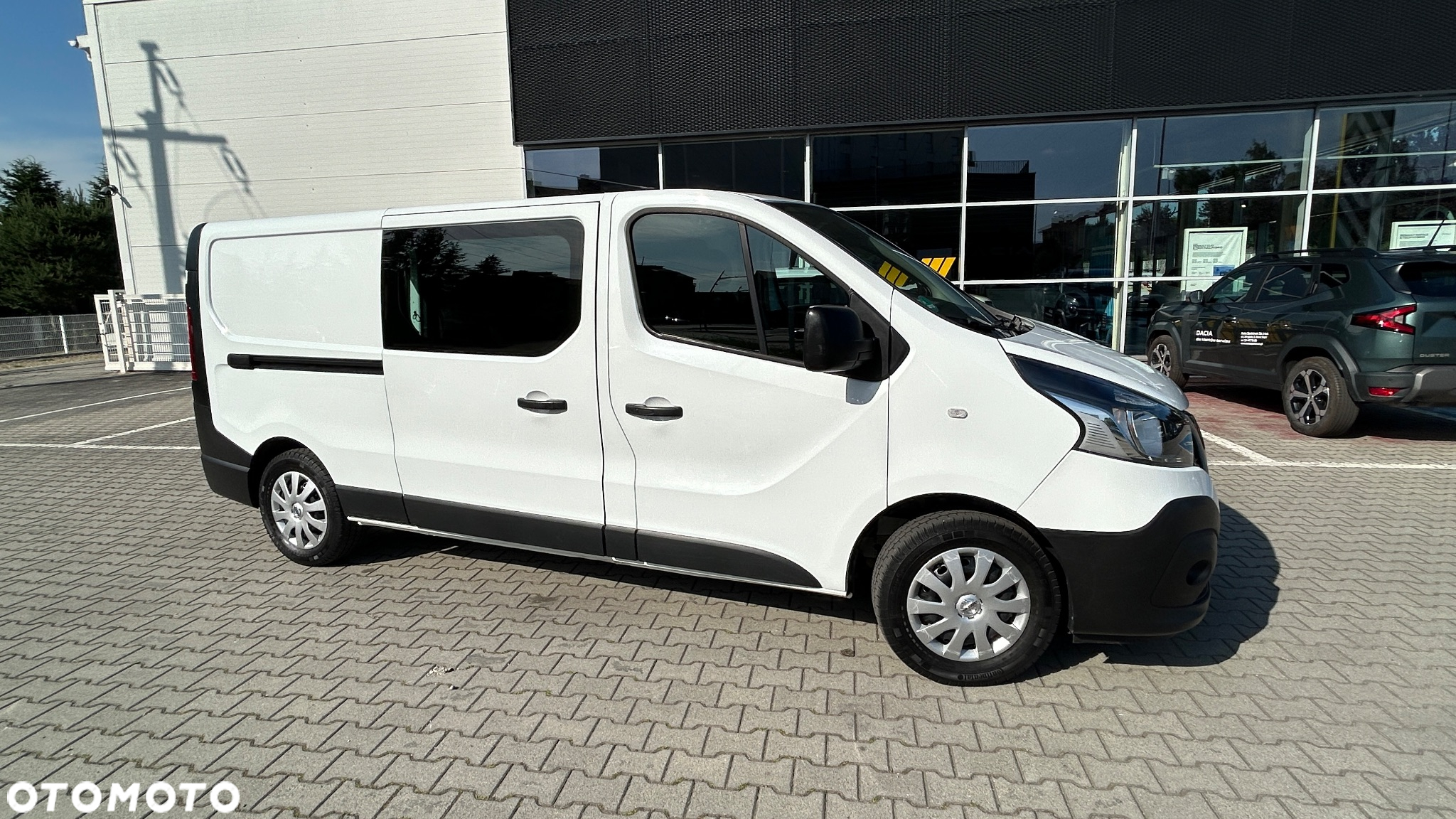 Nissan NV300 Trafic Renault Nissan - 18