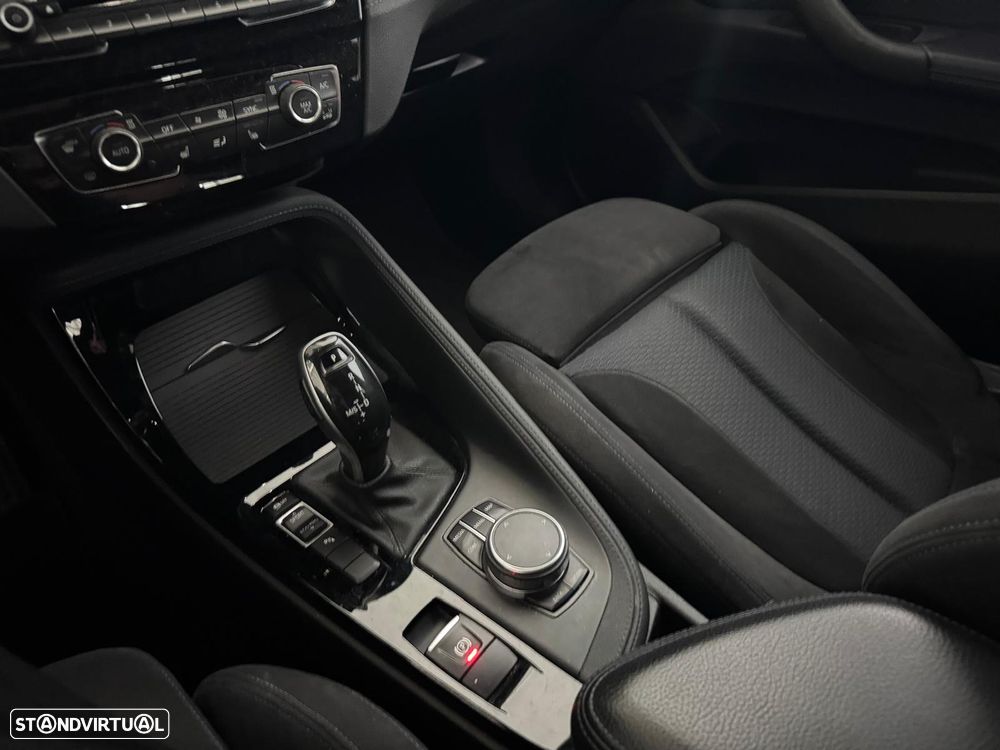 BMW X2 18 i sDrive Auto Pack M - 17