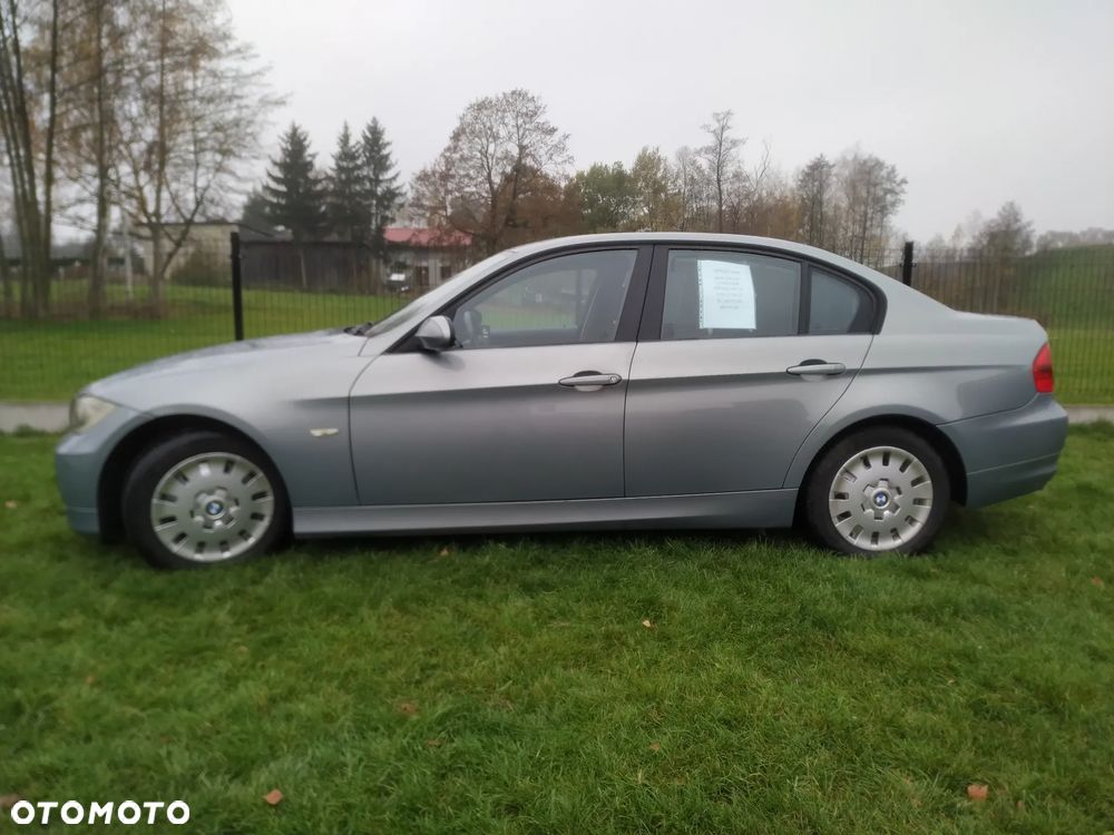 BMW Seria 3 320d - 5