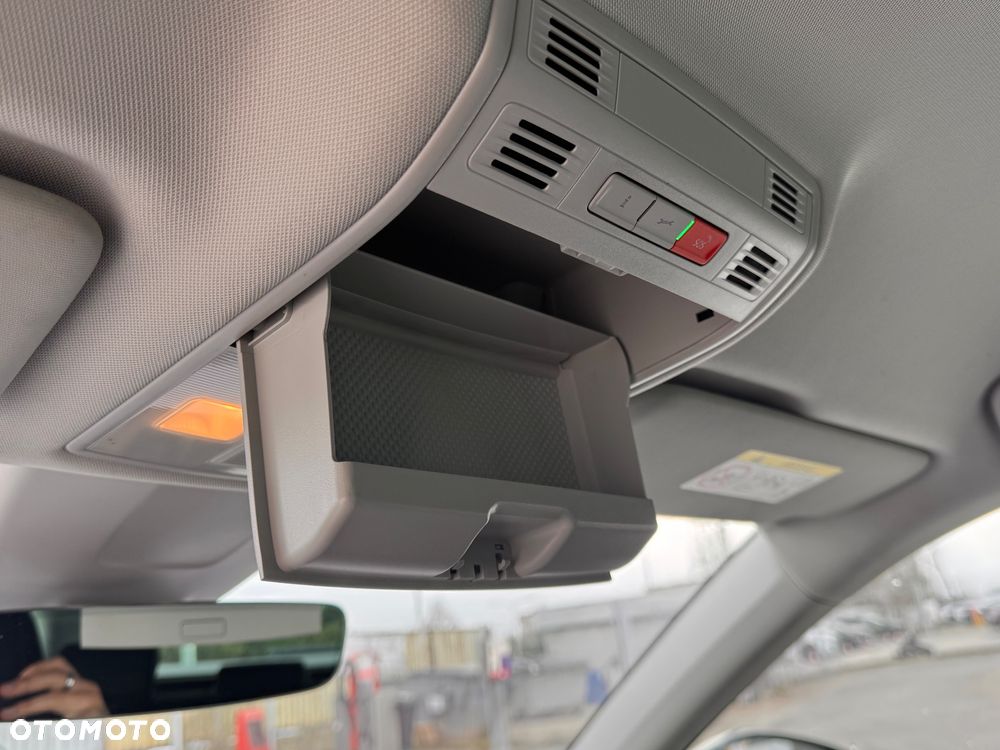 Skoda Superb 2.0 TDI SCR 4x4 Style DSG - 26