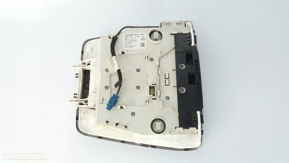 LUZ INTERIOR MERCEDES CLASE E (W212) LIM. 350 CDI BLUEEFFICIENCY (212.025) - 4