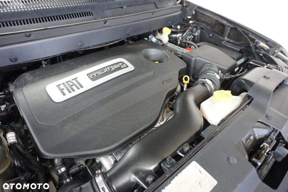 Fiat Freemont 2.0 Multijet 16V DPF Automatik Allrad Black Code - 15