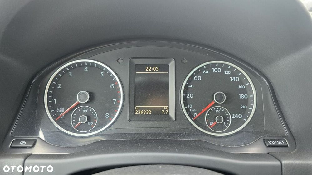 Volkswagen Tiguan - 13