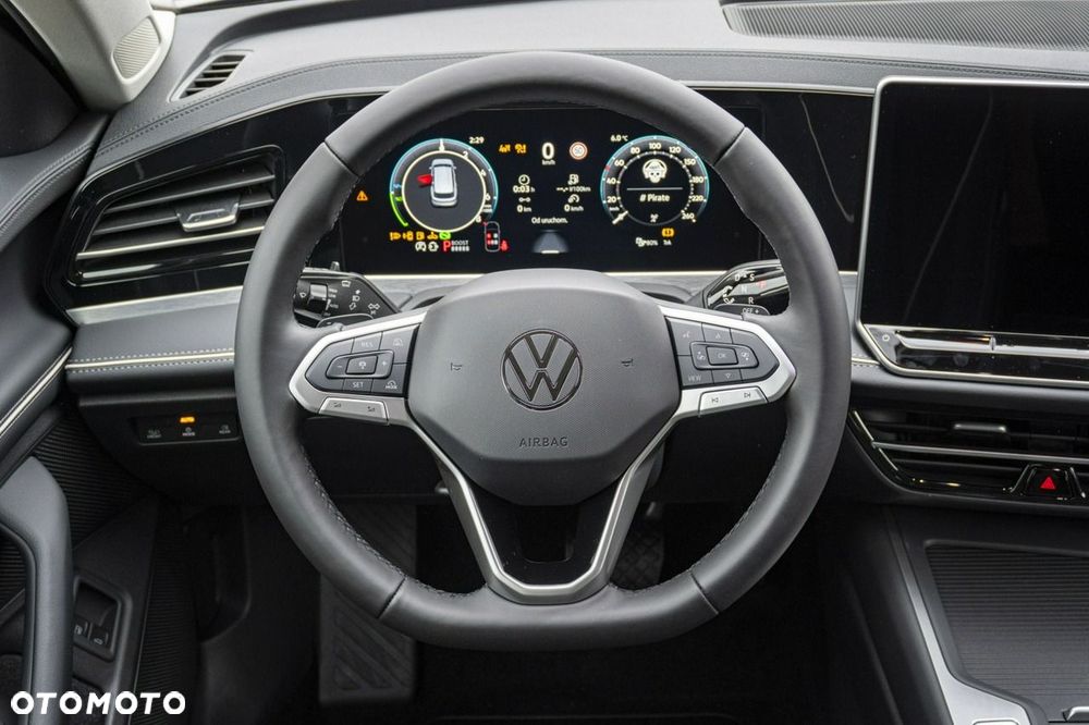 Volkswagen Passat - 29