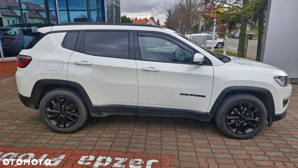 Jeep Compass 1.3 TMair Night Eagle FWD S&S - 5