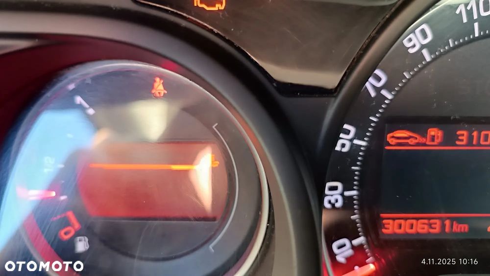 Citroën C5 1.6 HDi Dynamique Equilibre Navi - 6