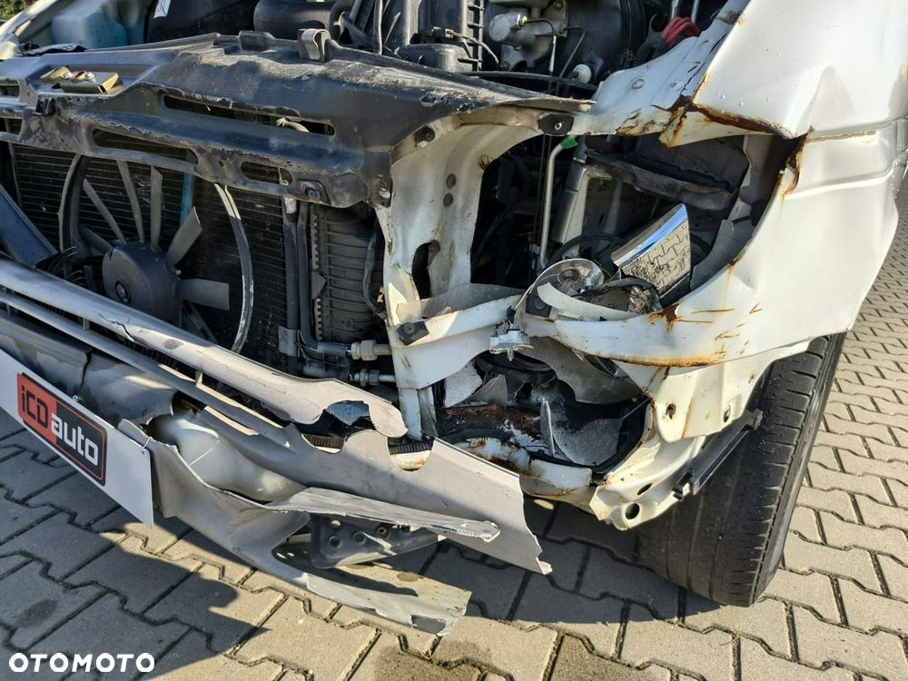 Mercedes-Benz Sprinter - 22
