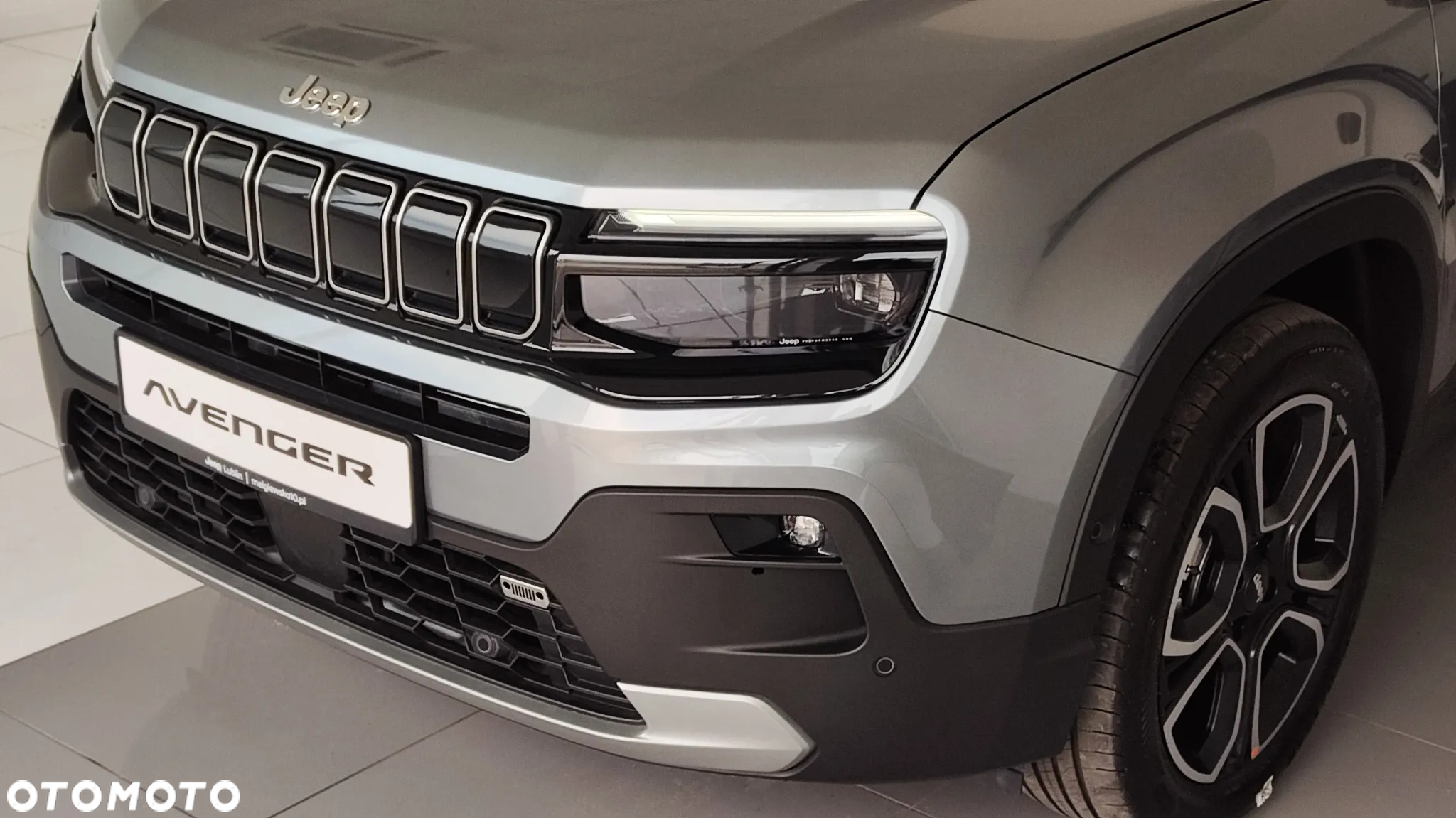 Jeep Avenger 1.2 T3 mHEV Summit FWD eDCT6 - 2