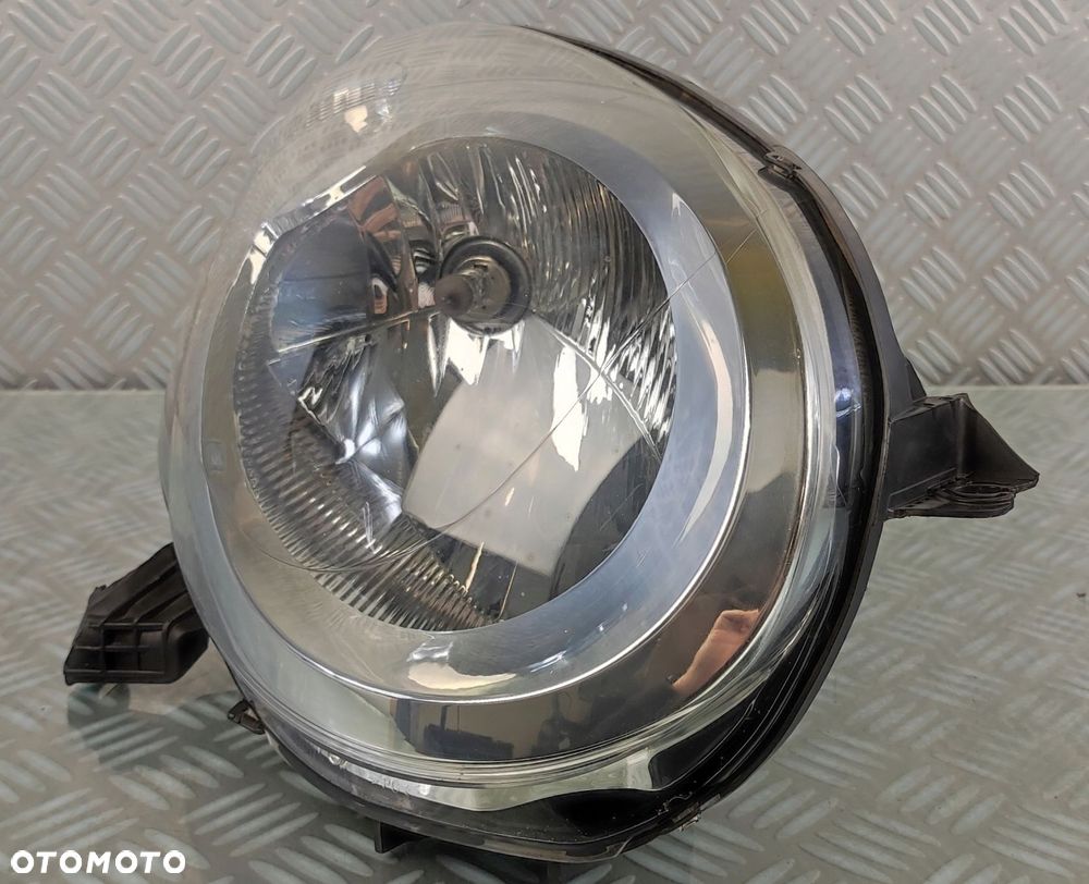 81110-0H050 lampa reflektor prawa prawy przód przednia CITROEN C1 2005-2012 - 2
