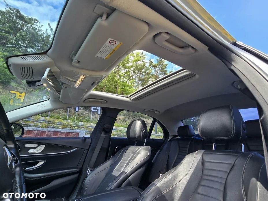 Mercedes-Benz Klasa E 220 d 4Matic 9G-TRONIC Avantgarde - 7