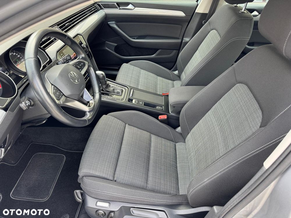 Volkswagen Passat 2.0 TSI Business DSG - 10