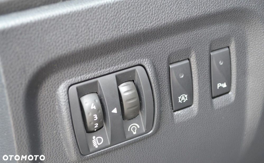 Renault Captur ENERGY TCe 120 EDC Intens - 24