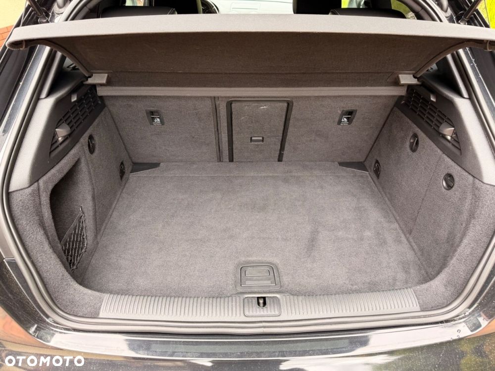 Audi A3 Sportback - 16