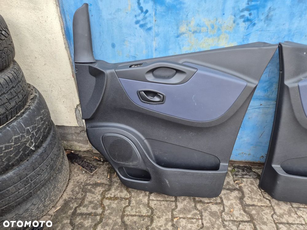 BOCZEK DRZWI LEWY PRAWY NV 300 TALENTO TRAFIC III VIVARO B 14r.+ - 2