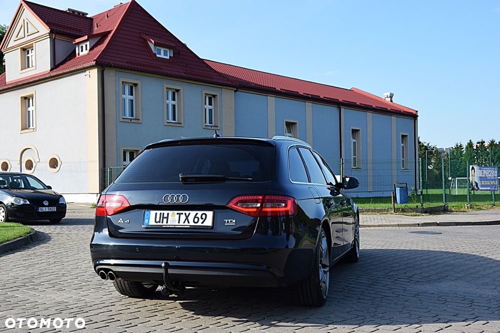 Audi A4 Avant 2.0 TDI DPF clean diesel quattro Ambiente - 3