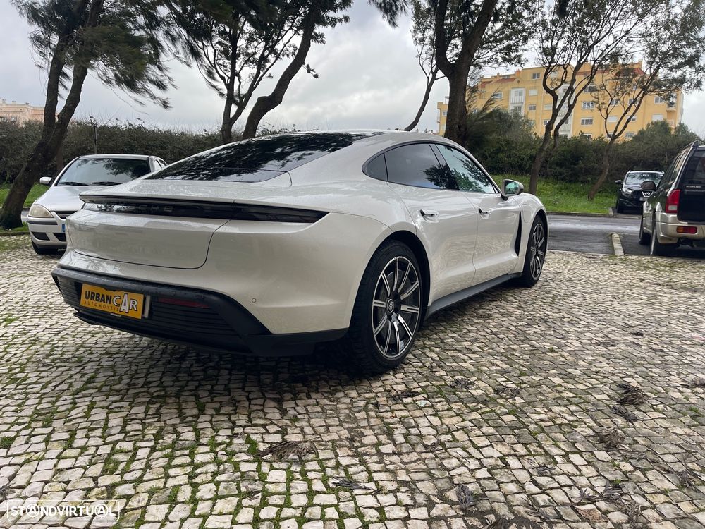 Porsche Taycan Standard - 8