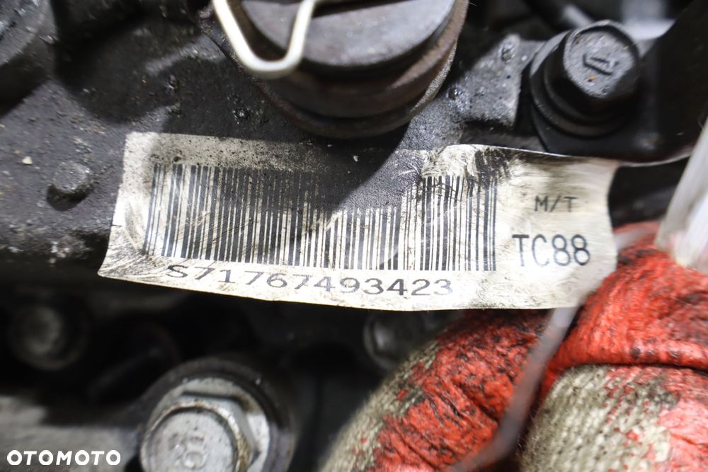 SKRZYNIA BIEGÓW 5 BIEGOWA HYUNDAI I30 I 1.6CRDI - 7