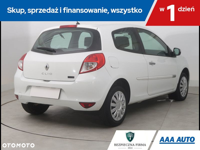 Renault Clio - 6