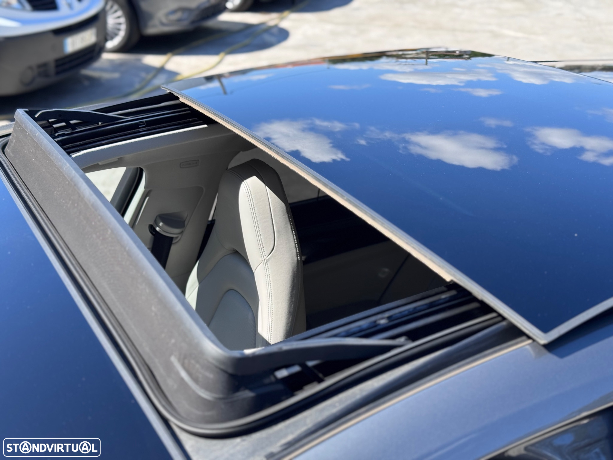 Porsche Panamera Sport Turismo 4 E-Hybrid - 27