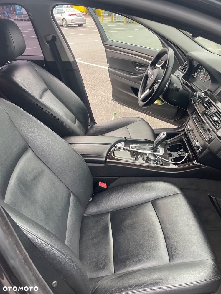 BMW Seria 5 - 13