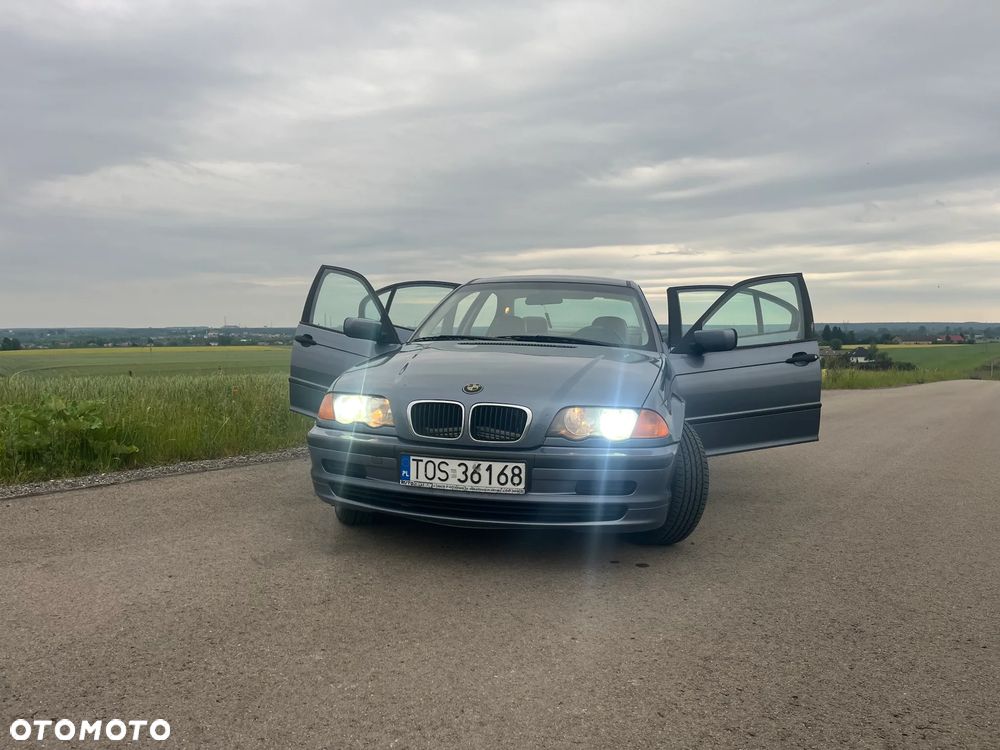 BMW Seria 3 - 24