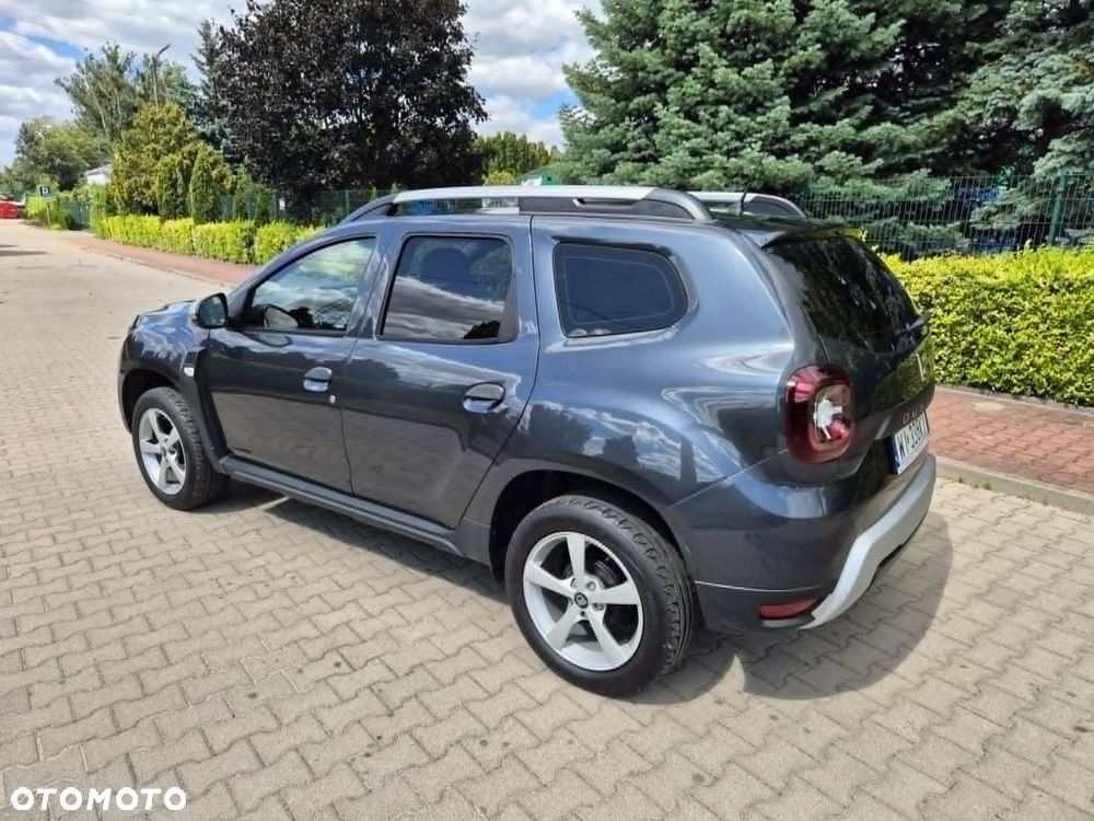 Dacia Duster TCe 130 2WD GPF Celebration - 9