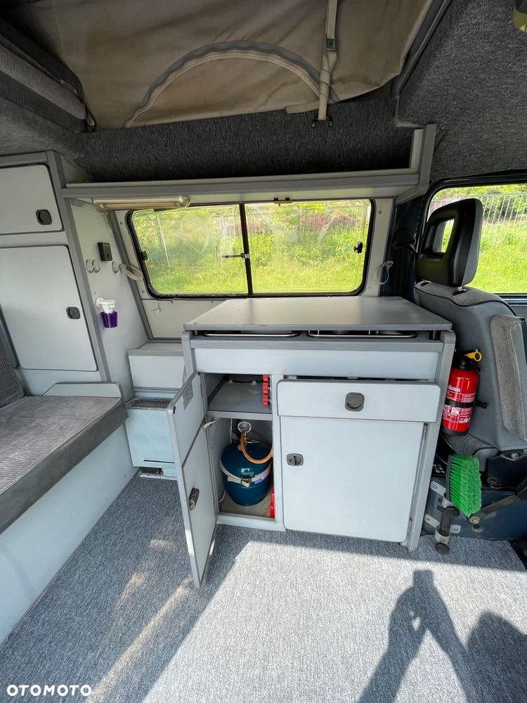 Volkswagen Transporter - 29