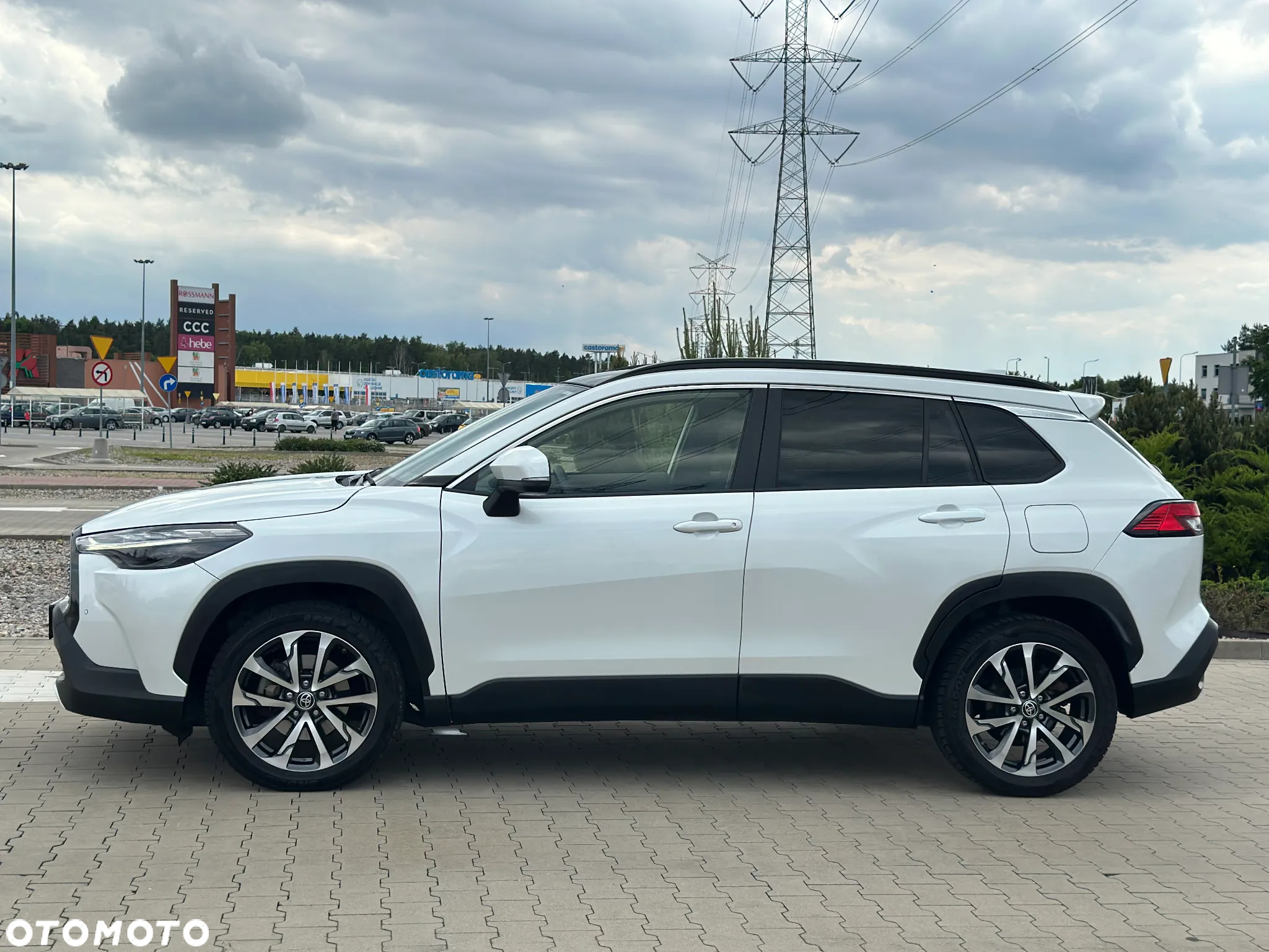 Toyota Corolla Cross 2.0 Hybrid Executive AWD - 2