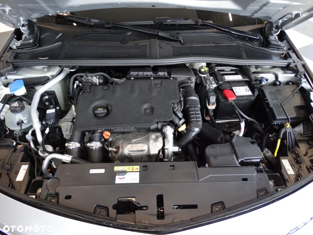 Opel Astra 1.5 D Automatik Ultimate - 37