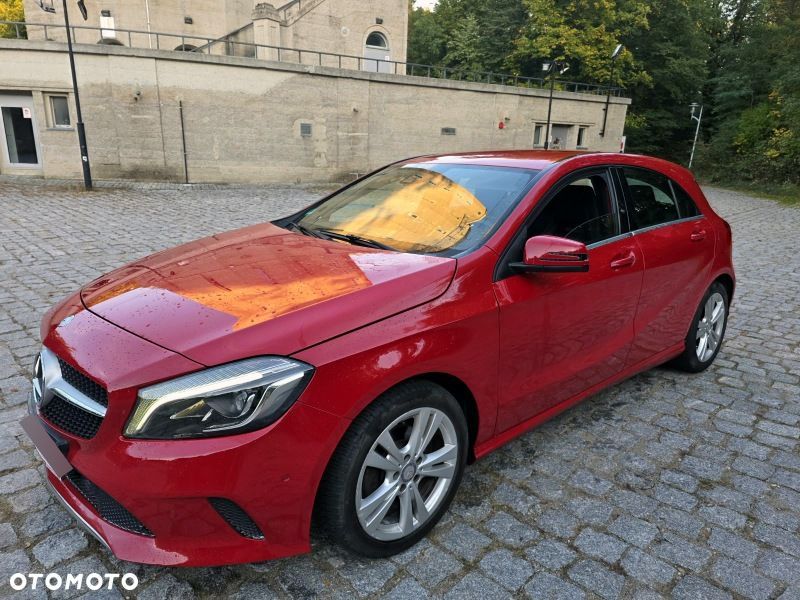 Mercedes-Benz A-Class 2017 photo 2