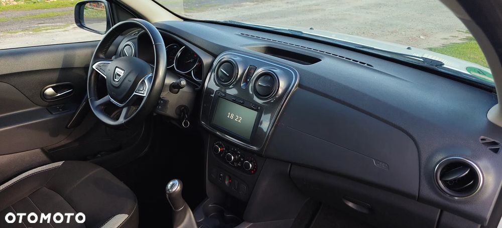 Dacia Sandero Stepway TCe 90 Prestige - 11