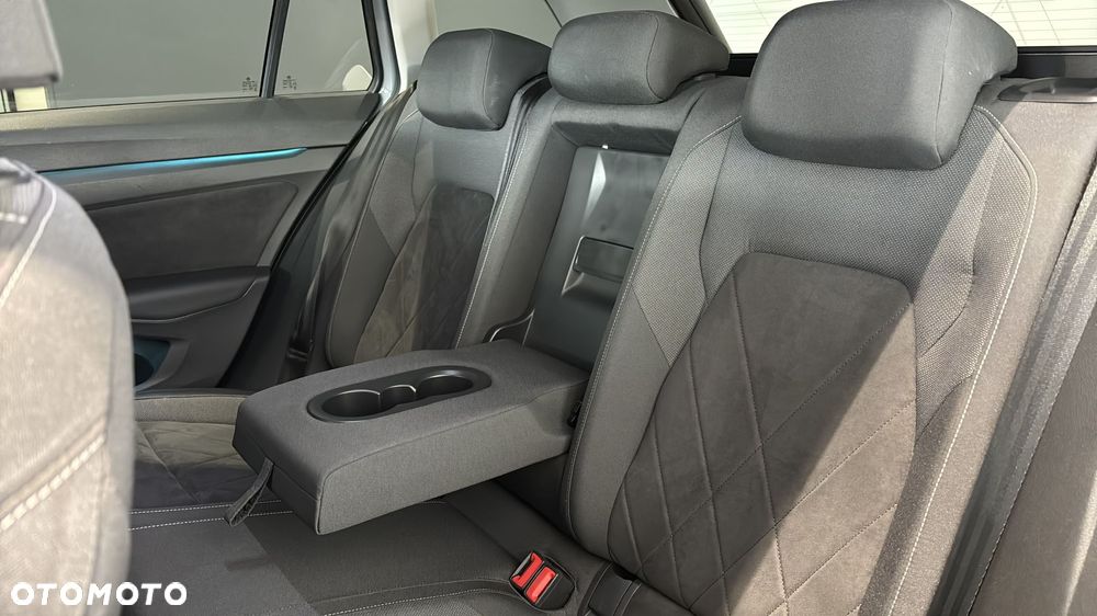 Volkswagen Golf 2.0 TDI Life - 17