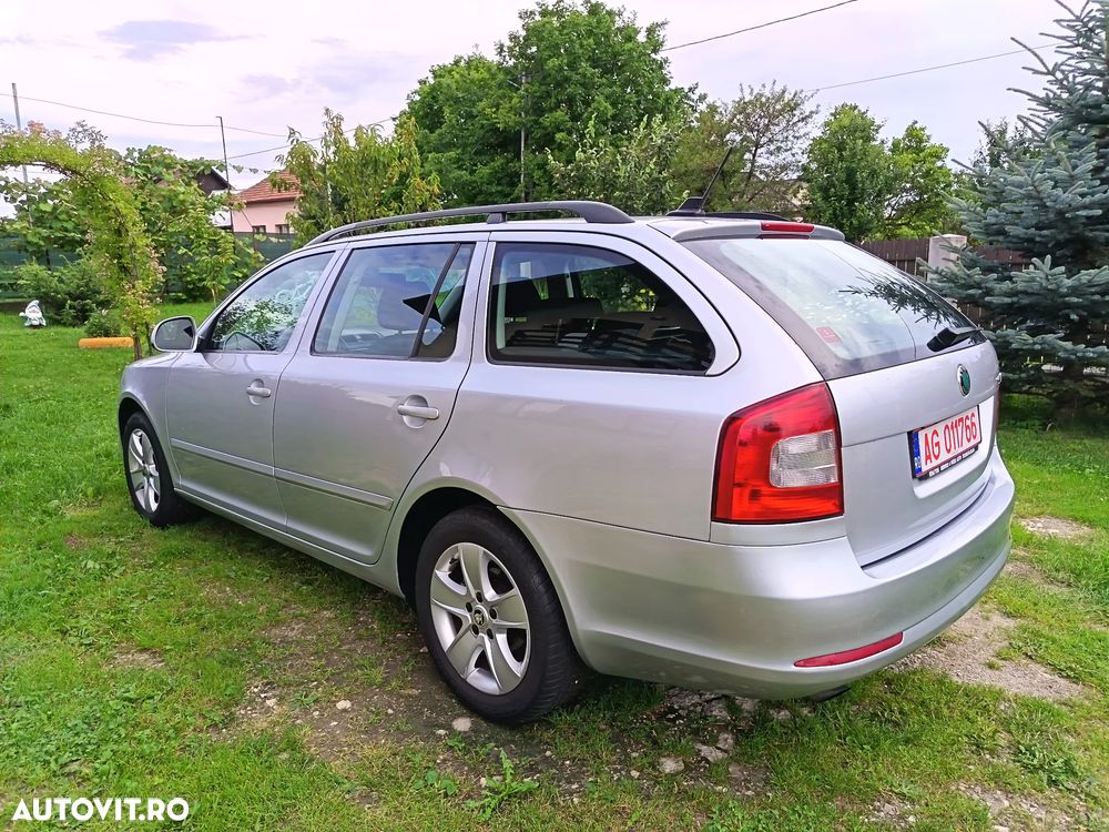 Skoda Octavia 1.6 TDI DPF Ambition - 4