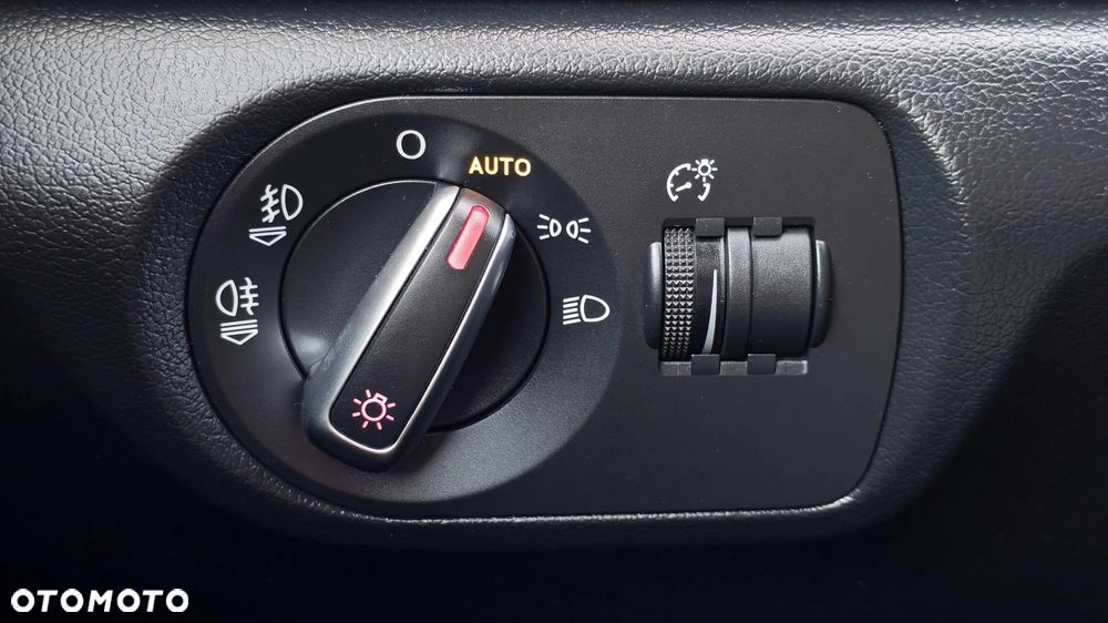 Audi Q3 2.0 TDI Quattro S tronic - 38